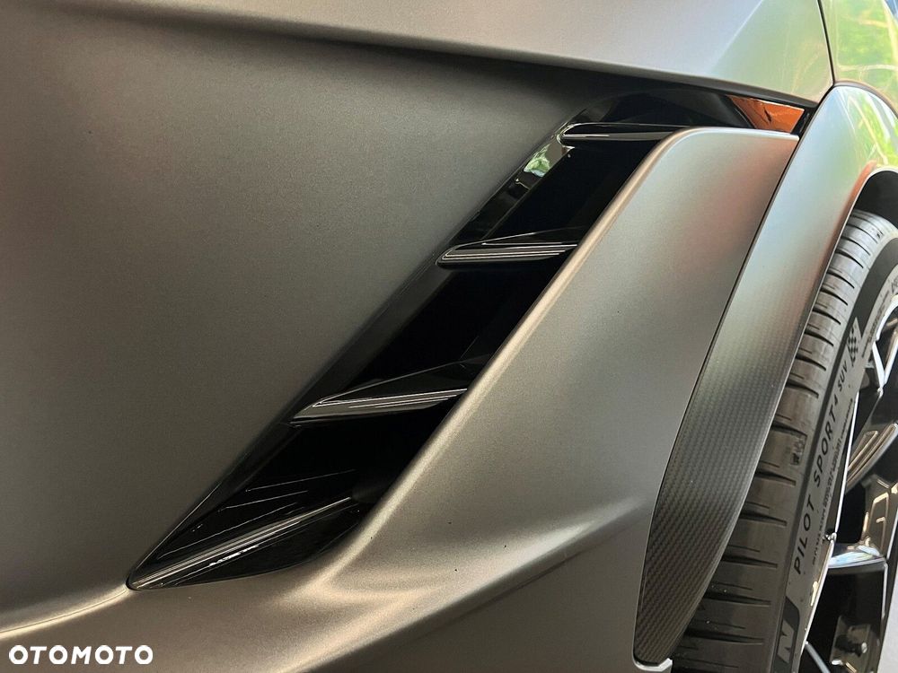 Lamborghini Urus - 31