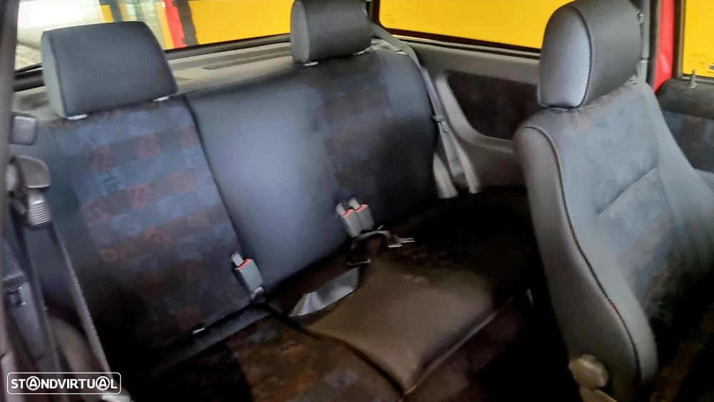 Fiat Punto Sport 16V - 8