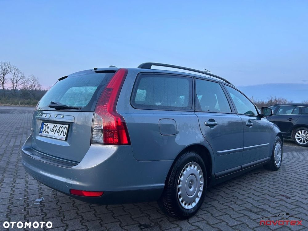 Volvo V50 - 2