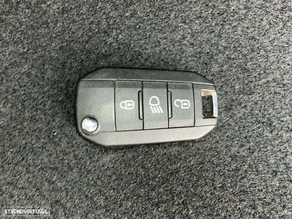 Citroën C3 Aircross 1.2 PureTech C-Series - 18