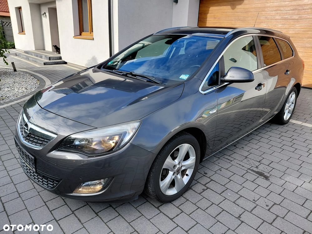 Opel Astra 1.4 Turbo - 2