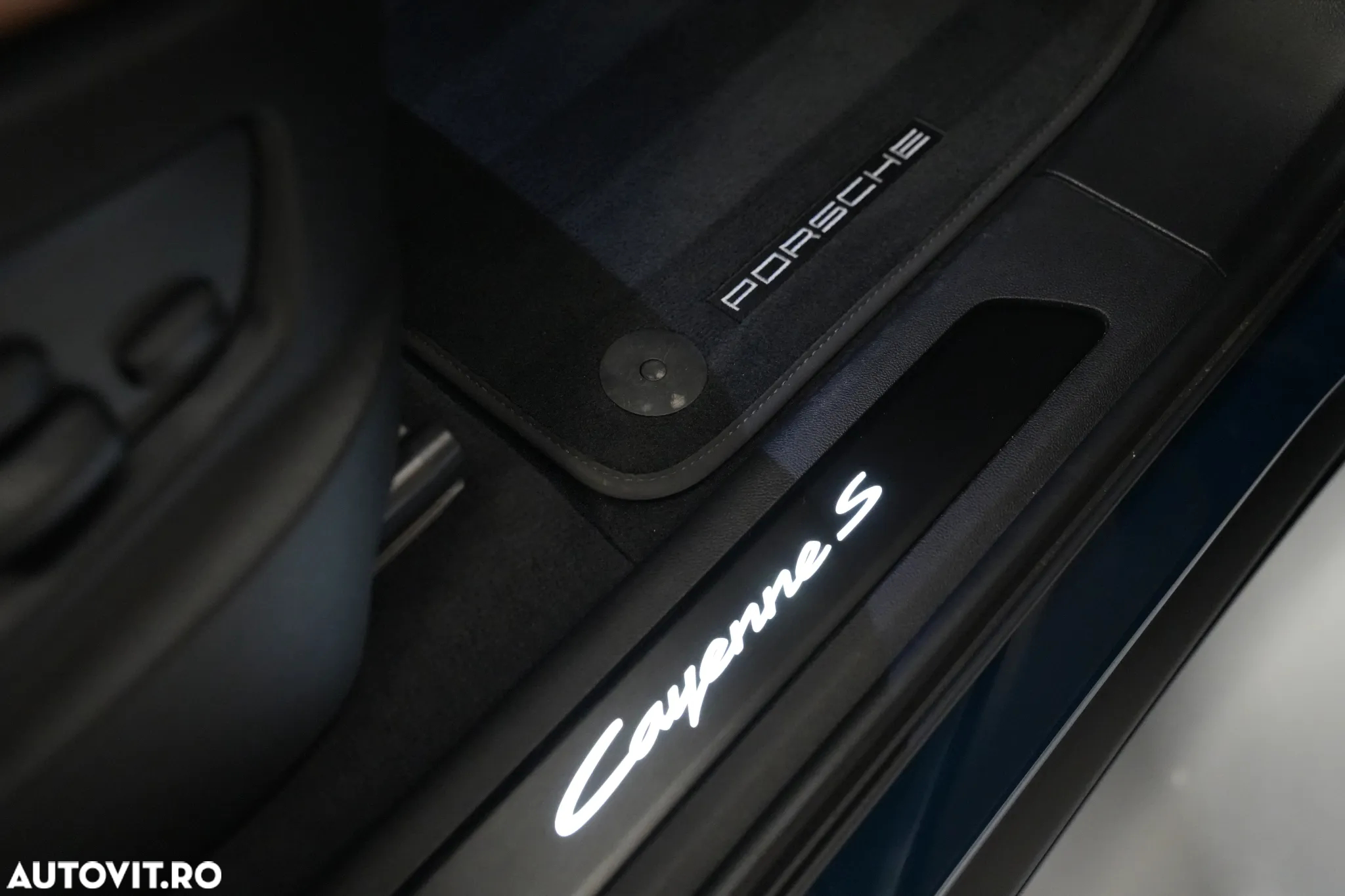 Porsche Cayenne S - 34