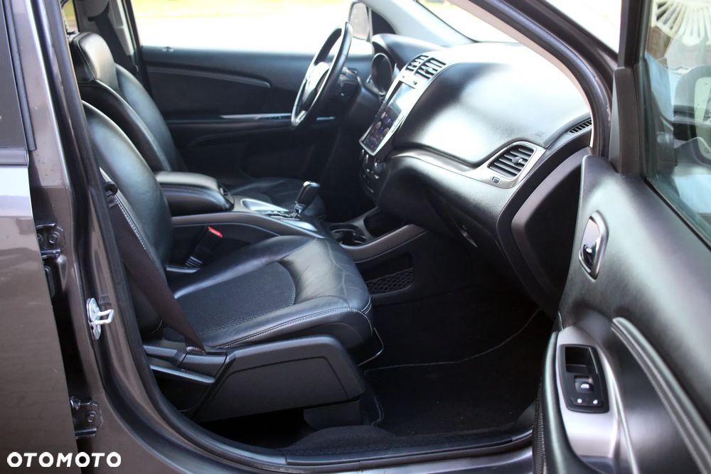 Dodge Journey - 25