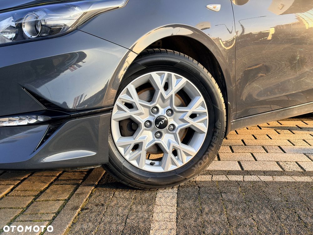 Kia Ceed 1.5 T-GDI M - 2