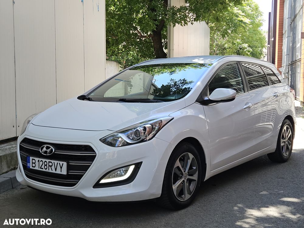 Hyundai i30 1.6 CRDI Premium - 2