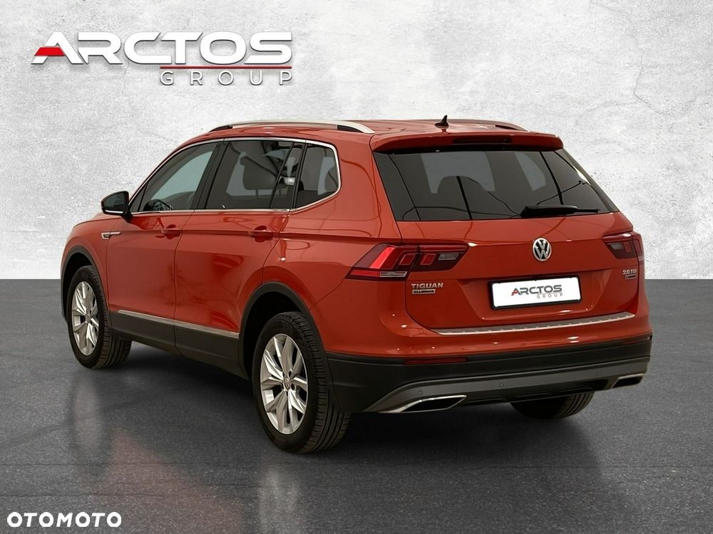 Volkswagen Tiguan Allspace - 8