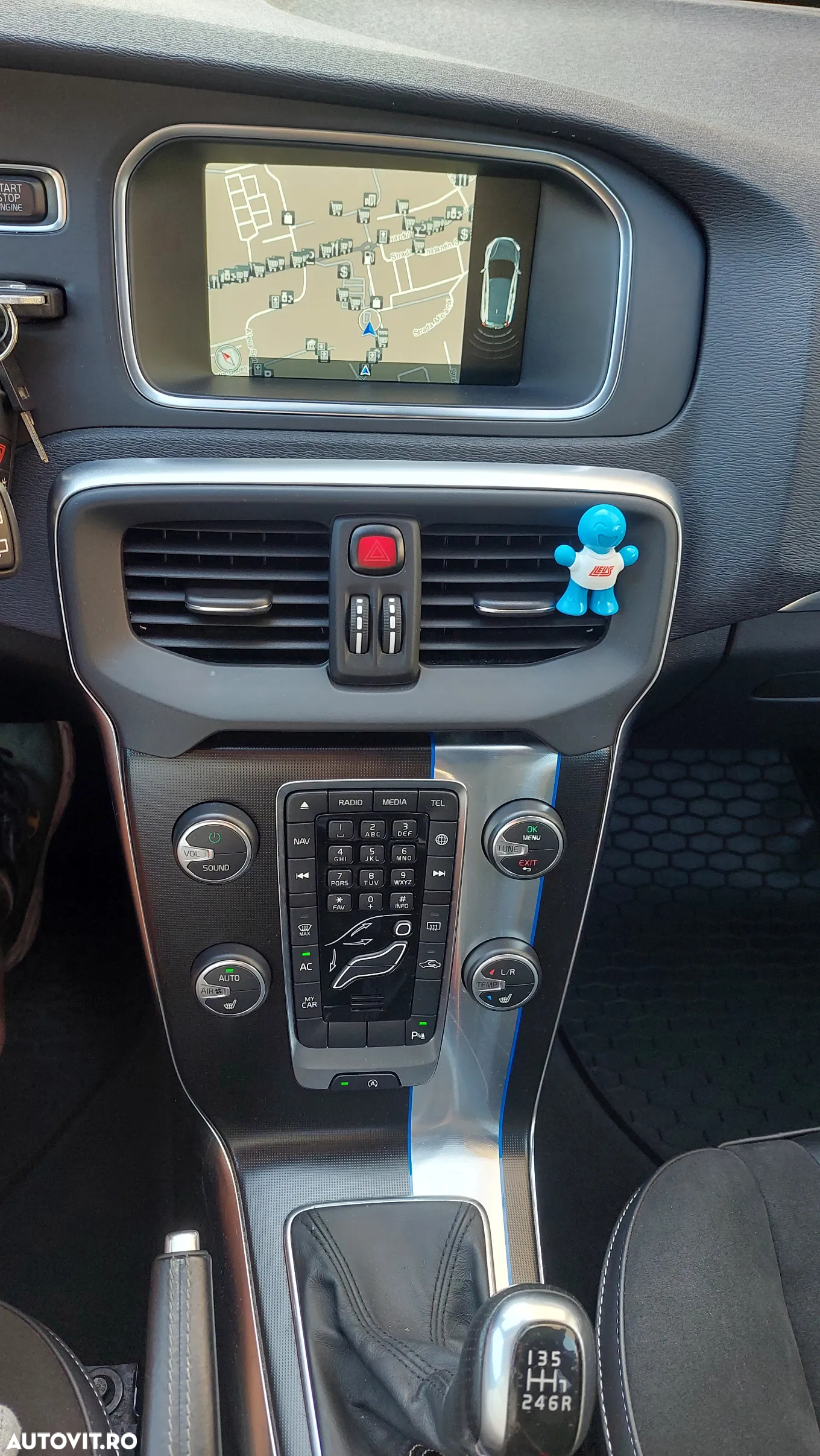 Volvo V40 D2 RDesign - 12