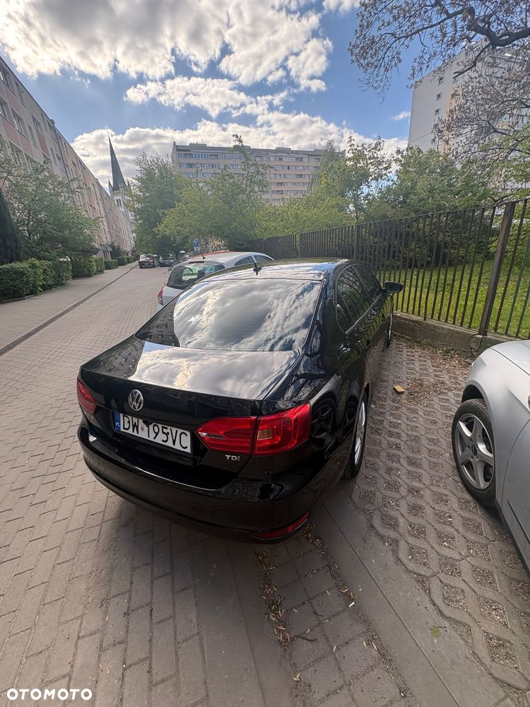 Volkswagen Jetta 1.6 TDI Highline CityLine - 6