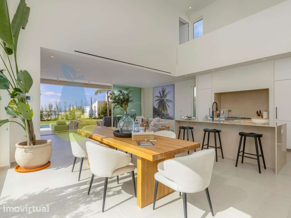Moradia Exclusiva com Vista Mar em Santa Bárbara de Nexe - Grande imagem: 4/21