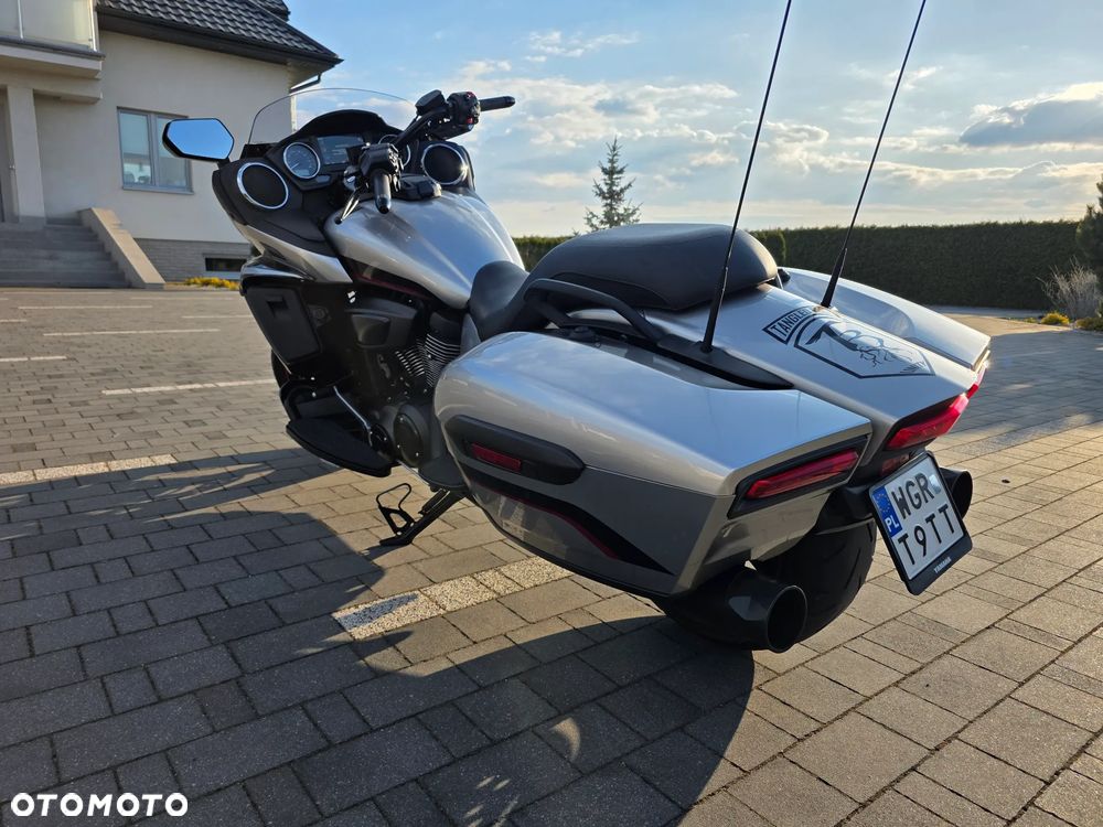 Yamaha XV - 24