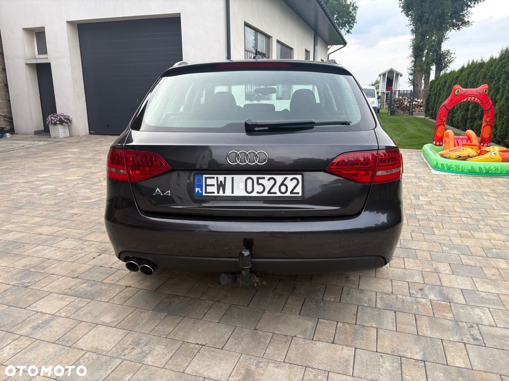 Audi A4 Avant 2.0 TDI DPF - 6