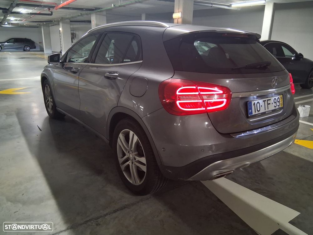 Mercedes-Benz GLA 180 CDI Urban Aut. - 12