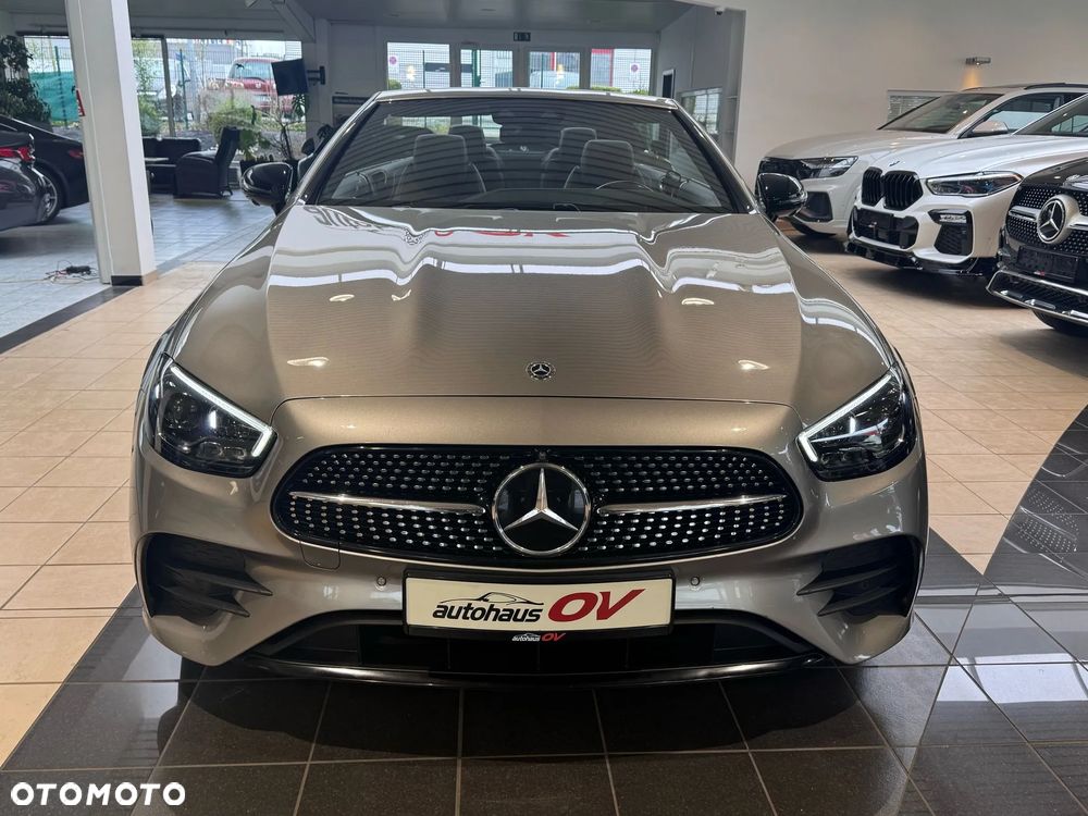 Mercedes-Benz Klasa E 200 4Matic 9G-TRONIC Avantgarde - 8