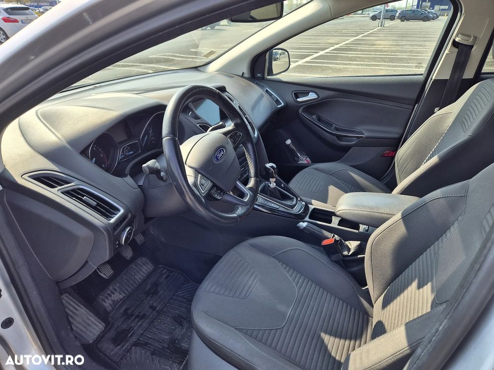 Ford Focus 2.0 TDCI Titanium - 11