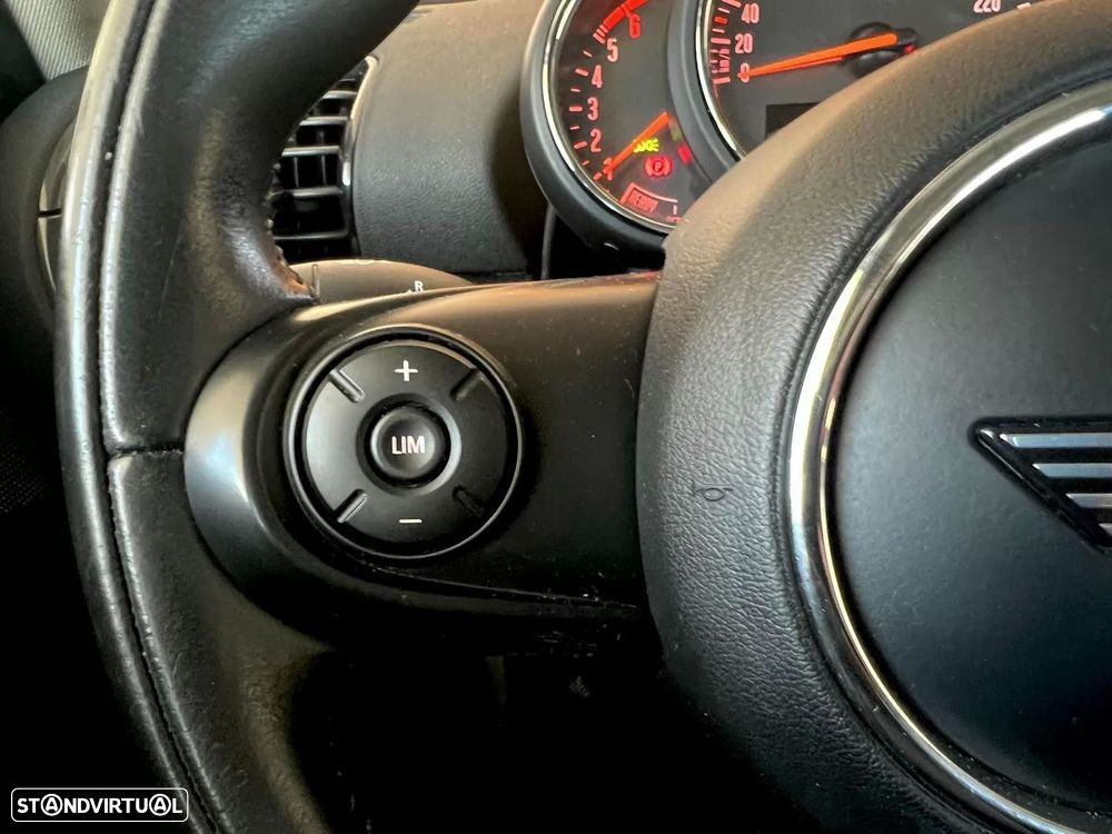 MINI Clubman One D - 55