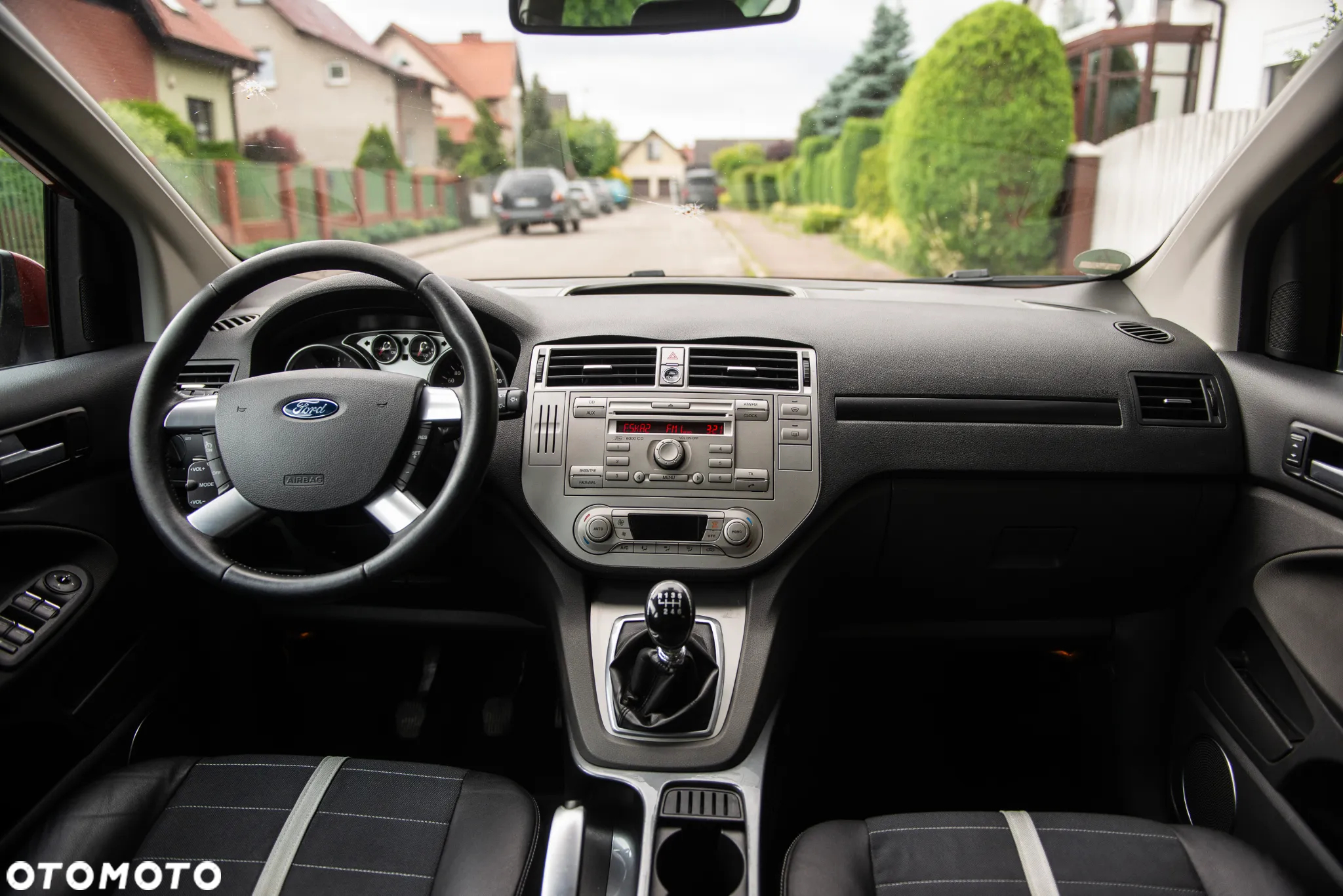Ford Kuga 2.0 TDCi 4x4 Titanium - 30