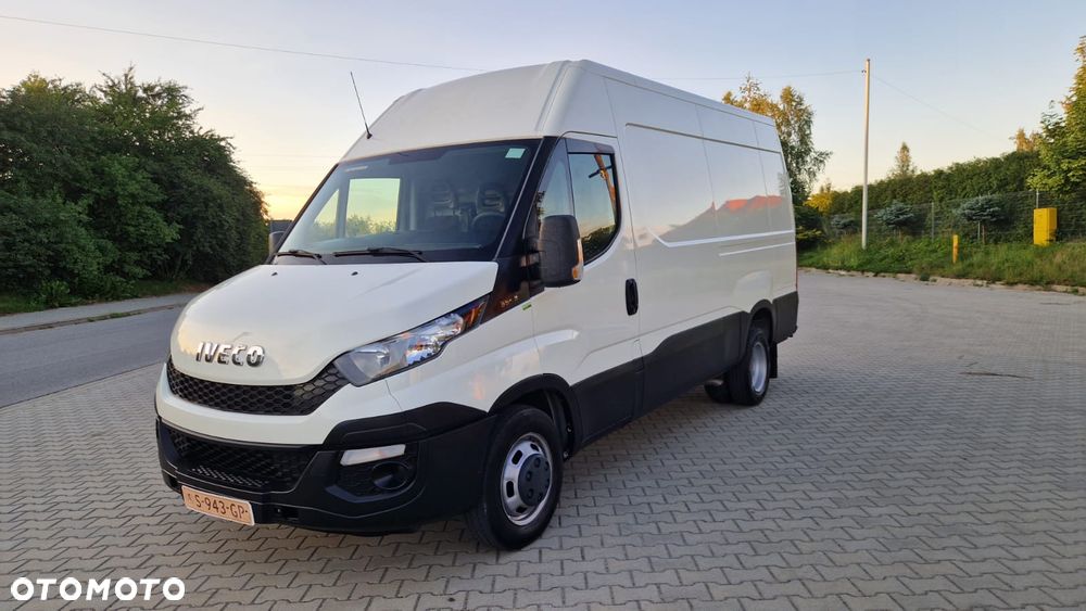 Iveco DAILY 35 Klima Elektryka Tempomat Na Bliźniaku Furgon 3os. Hak Serwis - 1