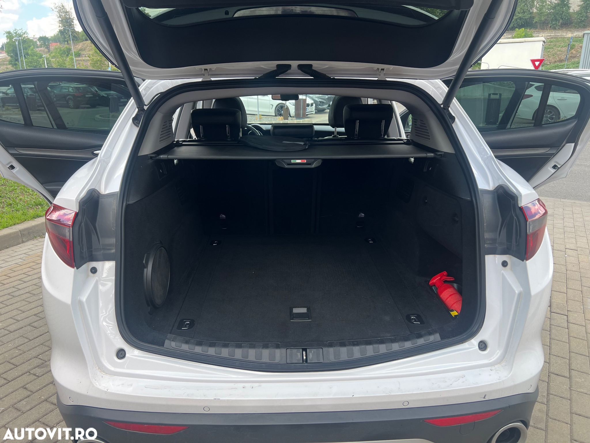 Alfa Romeo Stelvio 2.2 Diesel 16V AT8 Q4 Ti - 6