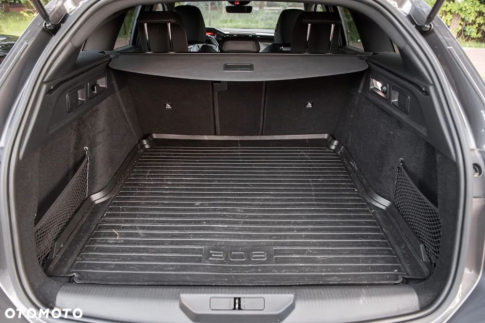 Peugeot 308 BlueHDi FAP 130 EAT8 Stop & Start GT Pack - 29