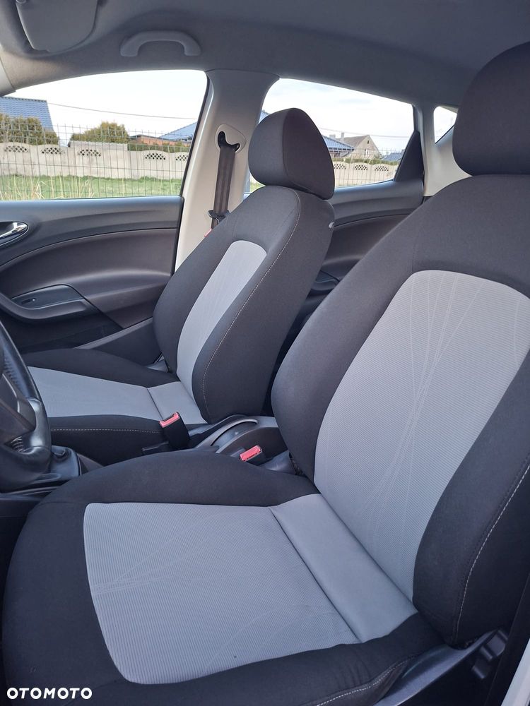 Seat Ibiza 1.4 16V Reference Salsa - 20