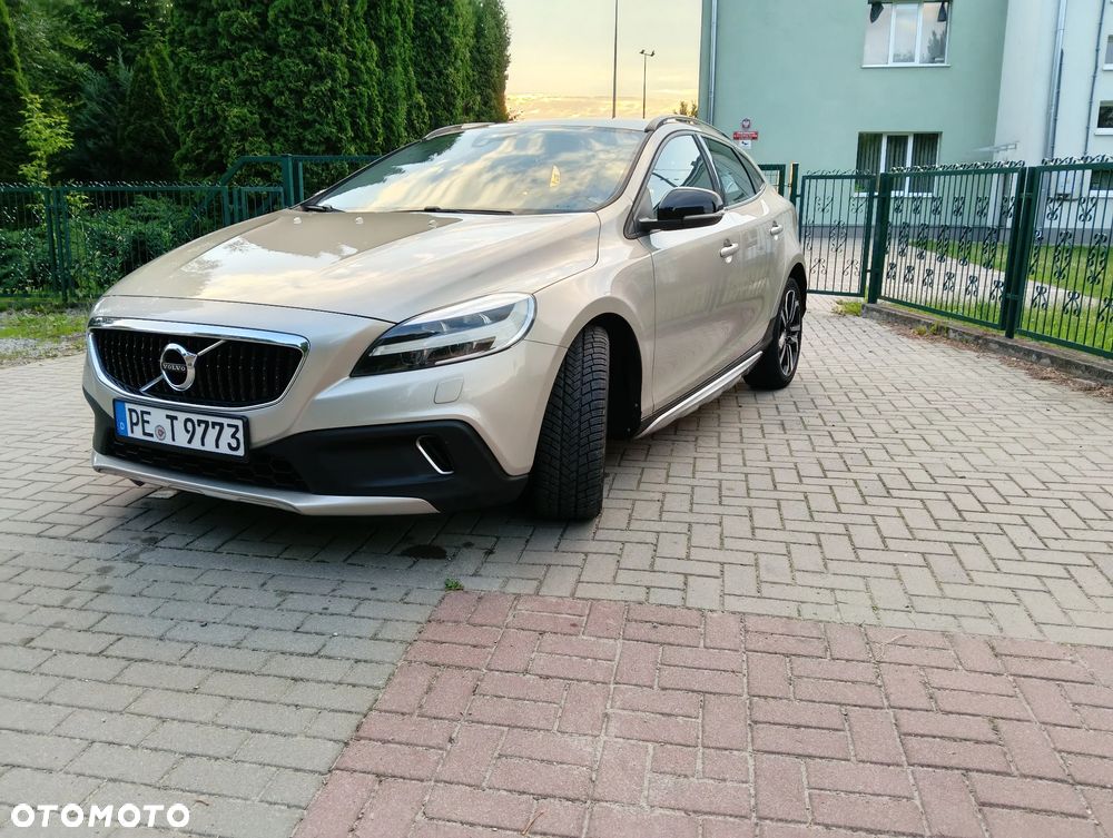 Volvo V40 D2 Drive-E Dynamic Edition - 2