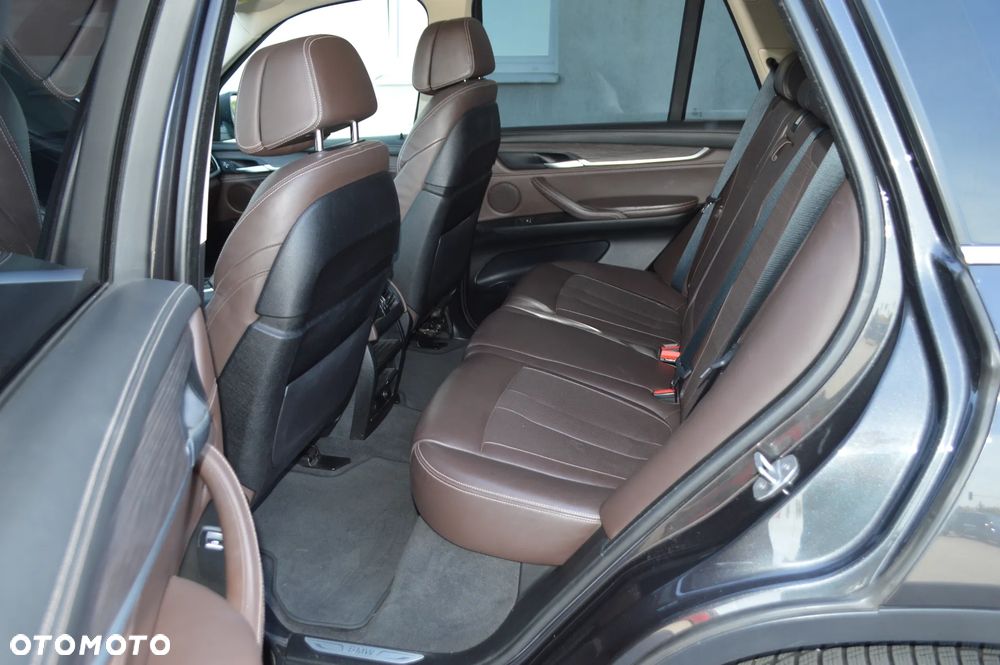 BMW X5 xDrive25d - 11