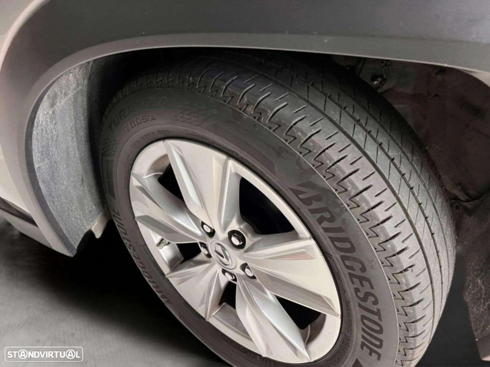 Lexus UX 250h Business - 14