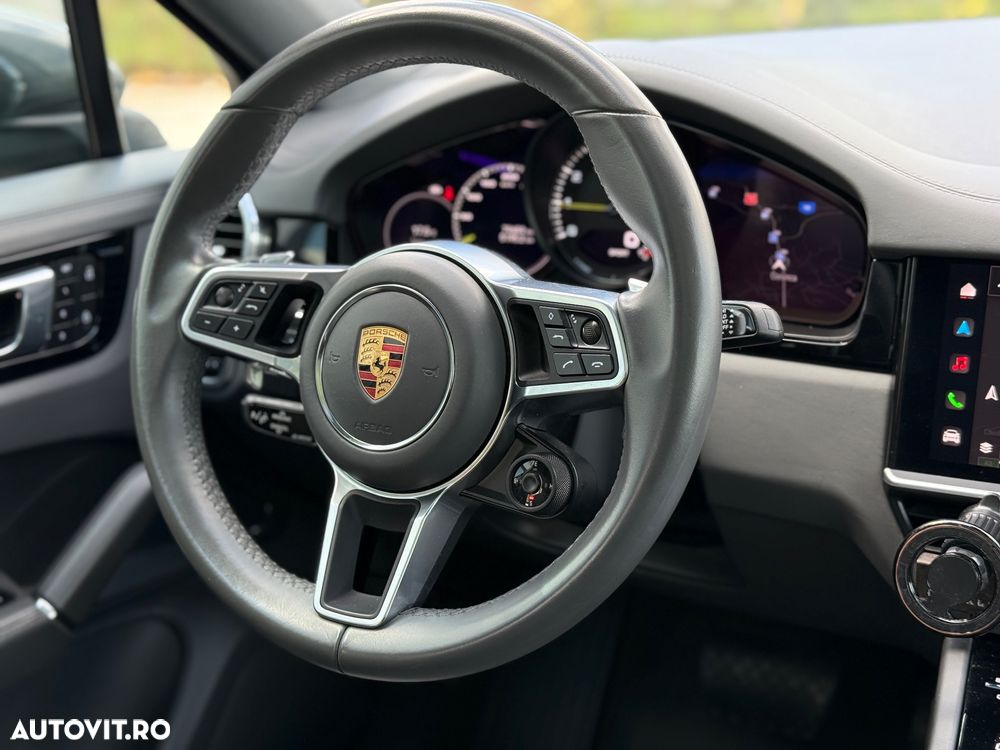 Porsche Cayenne E-Hybrid - 26