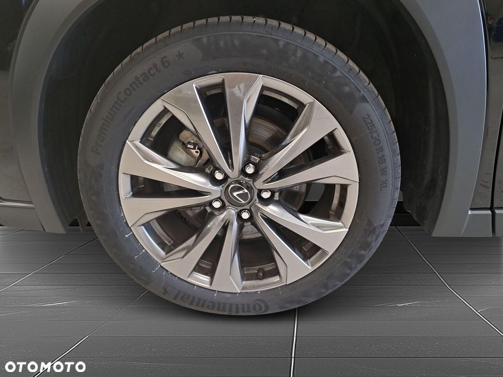Lexus UX 300h Elegance - 25