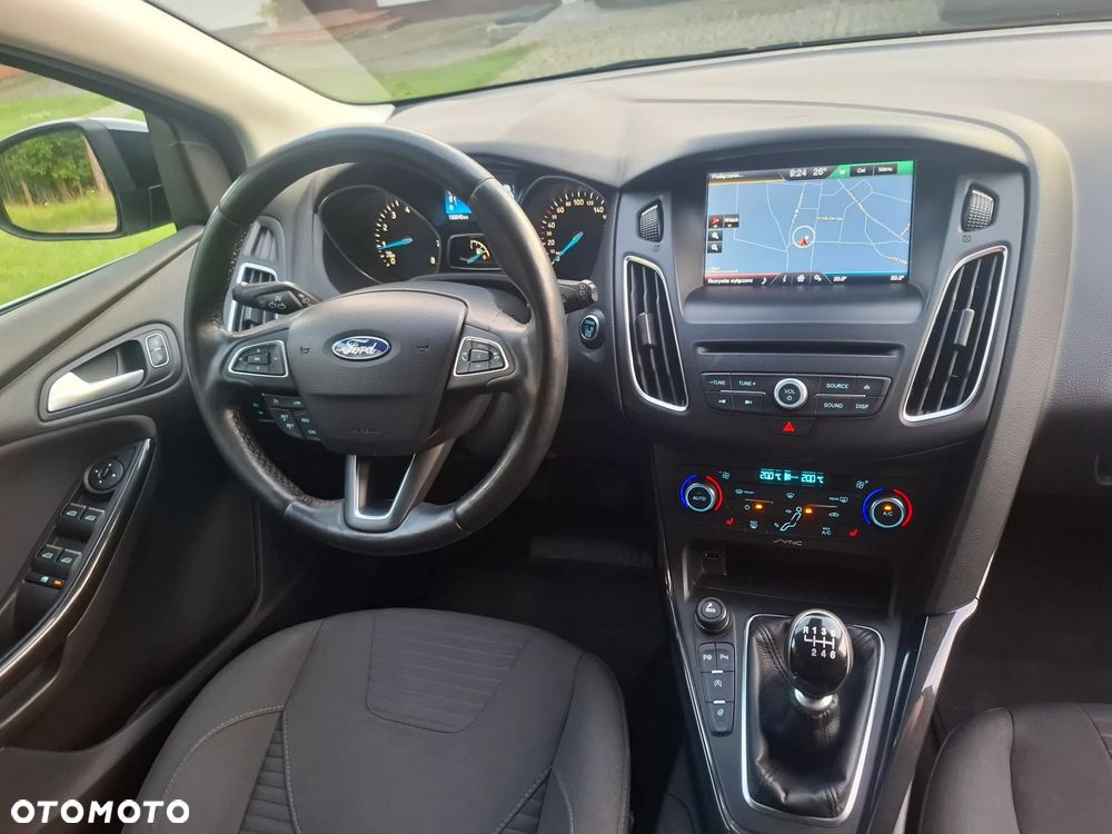 Ford Focus 1.0 EcoBoost Titanium ASS - 17