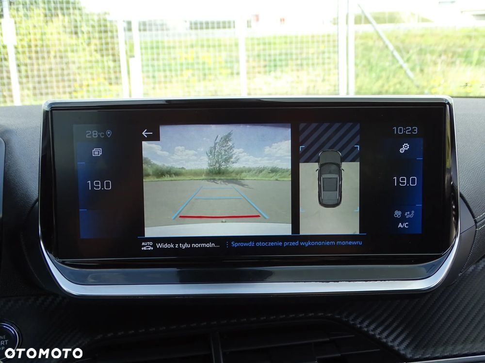 Peugeot 2008 1.2 PureTech GT Pack S&S EAT8 - 23