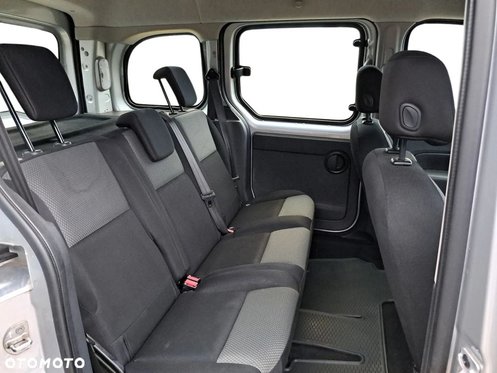 Renault Kangoo 1.5 dCi Zen Eu6 - 19