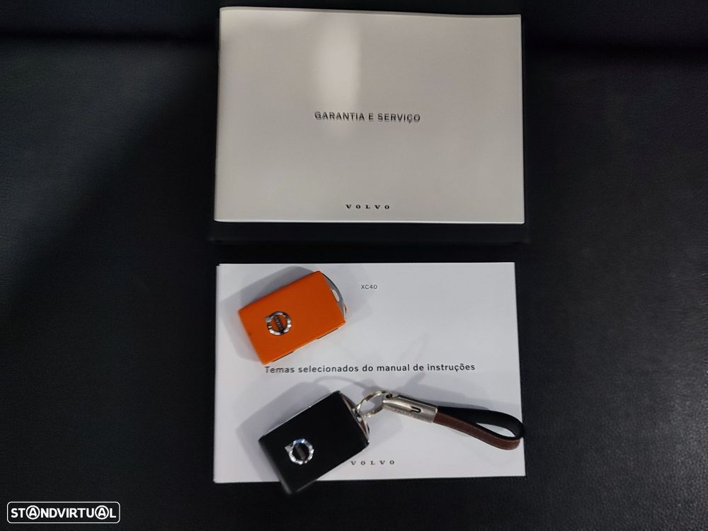 Volvo XC 40 1.5 T2 Plus Dark Auto - 12