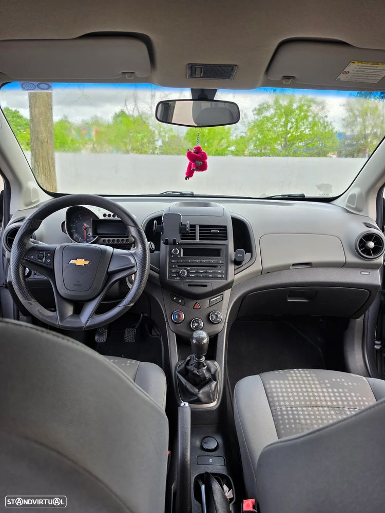 Chevrolet Aveo 1.2 LS - 5