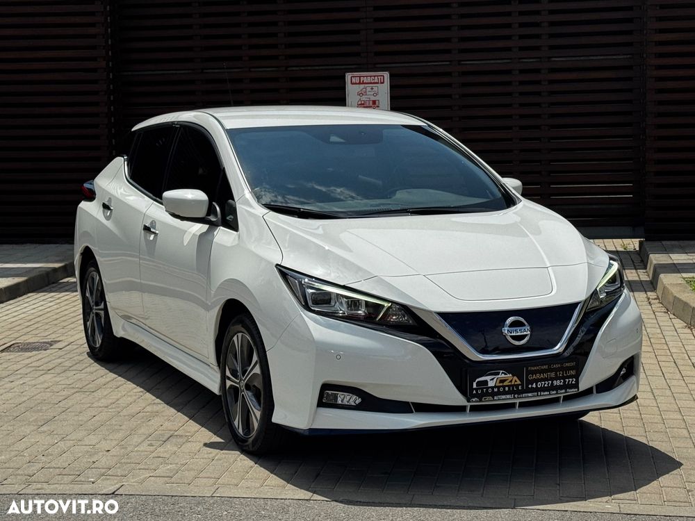 Nissan LEAF - 9