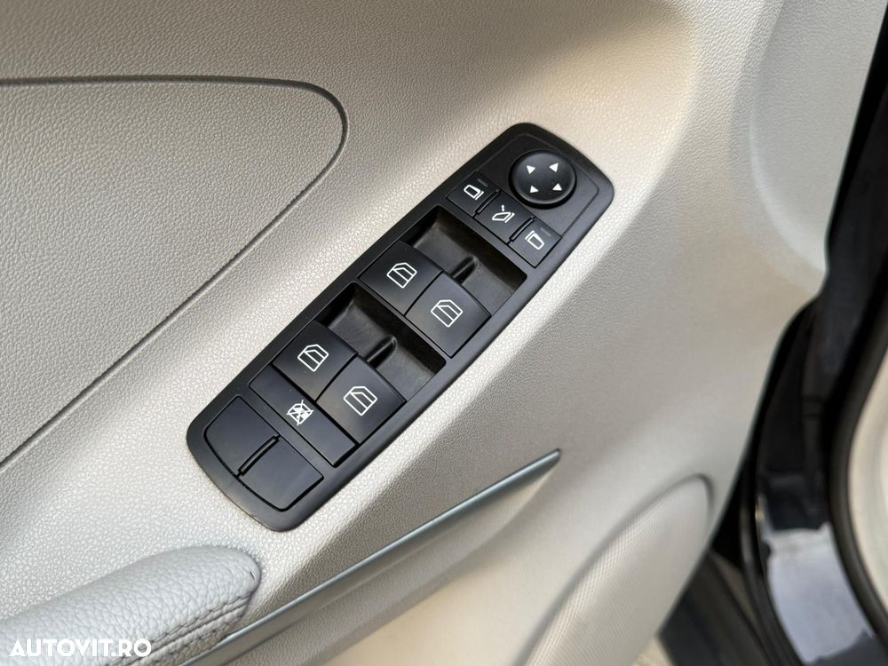 Mercedes-Benz ML 320 CDI 4Matic 7G-TRONIC - 9