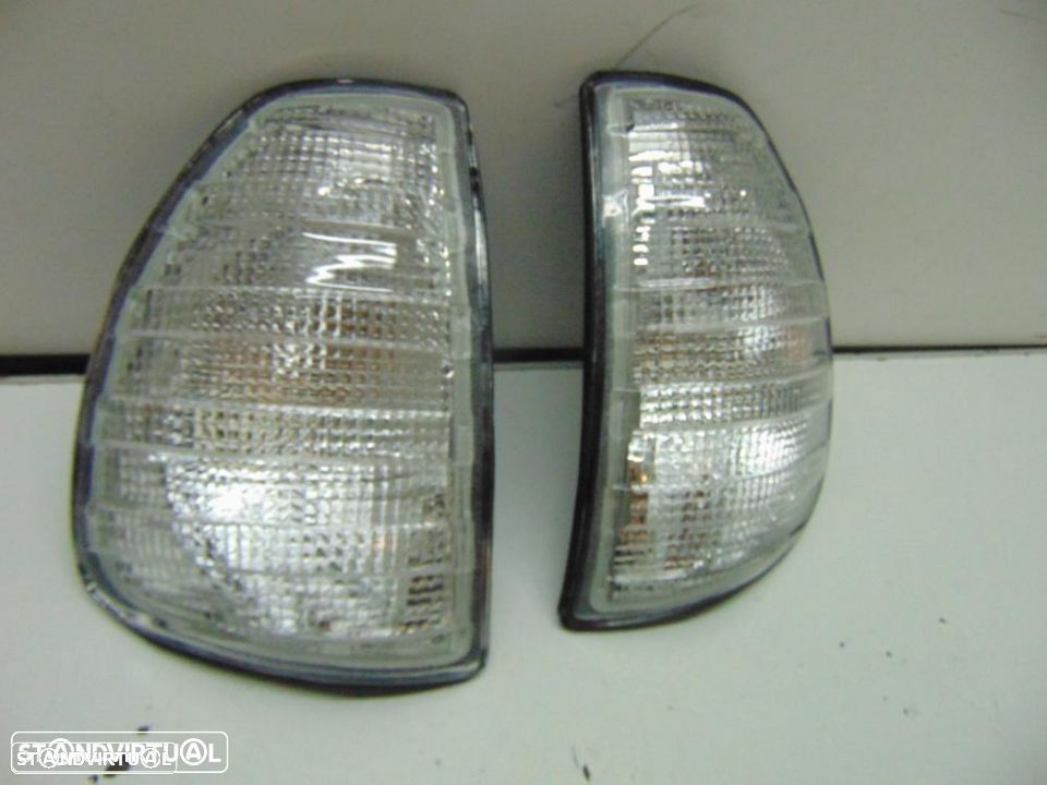 Mercedes W123 piscas - 2