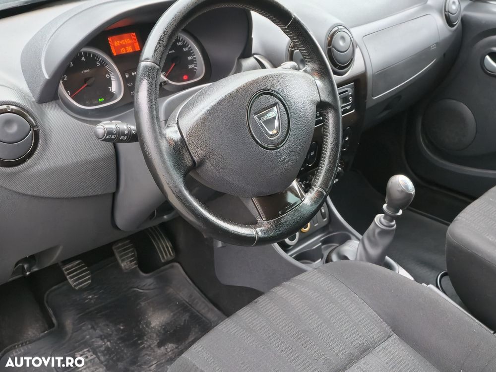 Dacia Duster 1.5 dCi 4x4 Ambiance - 6
