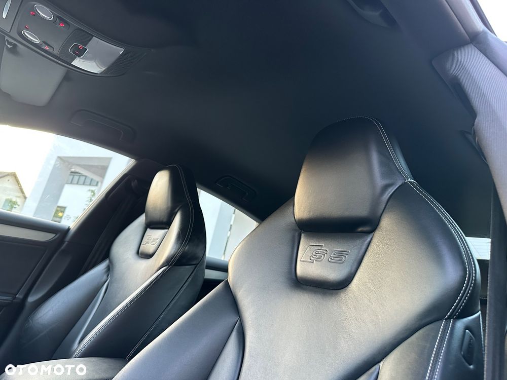 Audi S5 Coupé - 22