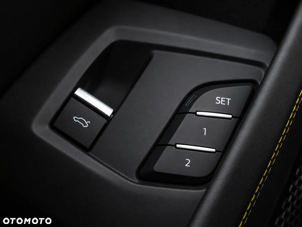 Lamborghini Urus - 26