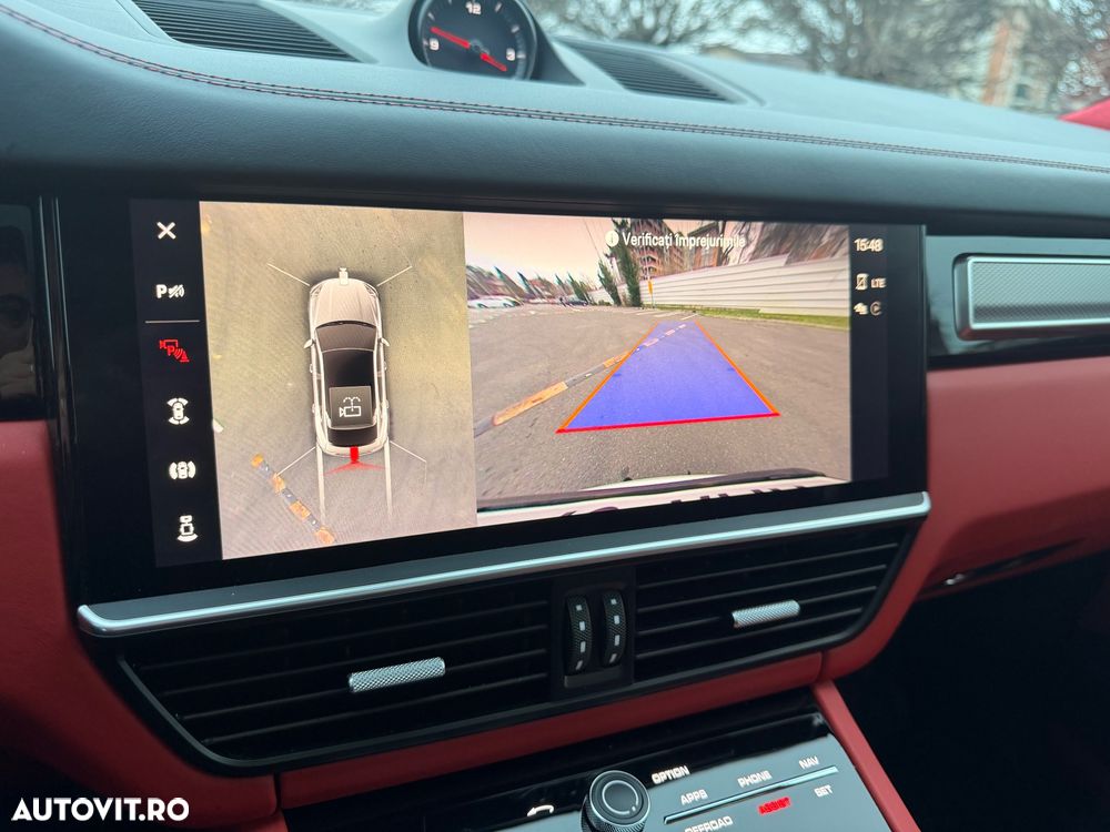 Porsche Cayenne Tiptronic S Platinum Edition - 35