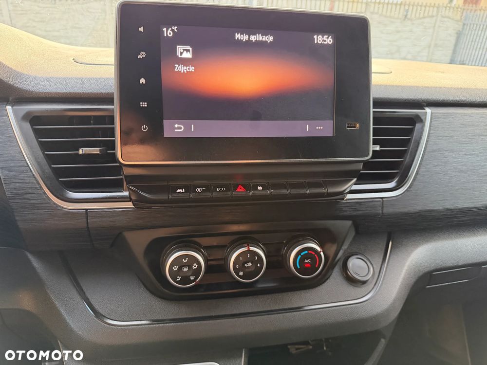 Renault trafic - 23