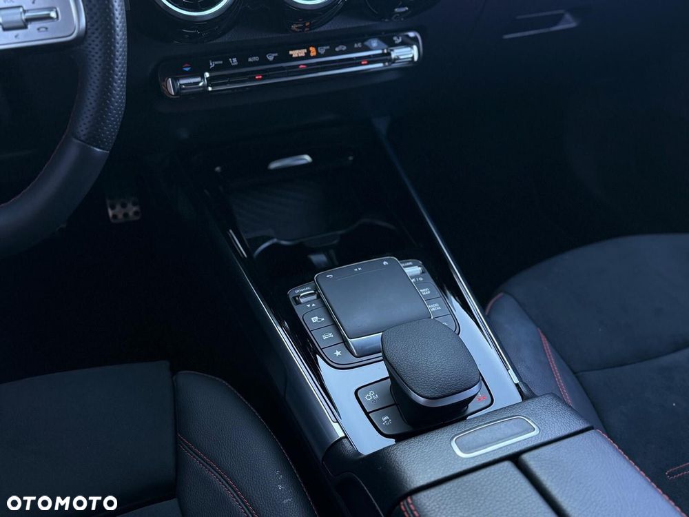 Mercedes-Benz GLB AMG 35 mHEV 4-Matic 8G-DCT - 19