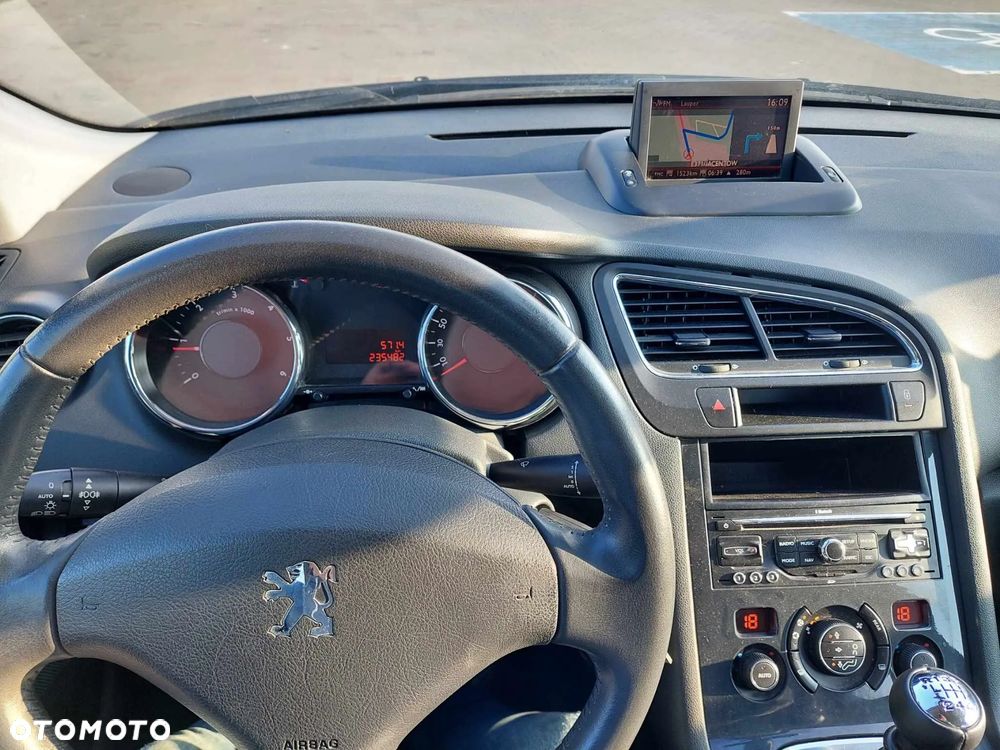 Peugeot 5008 2.0 HDi Business Line 7os - 12