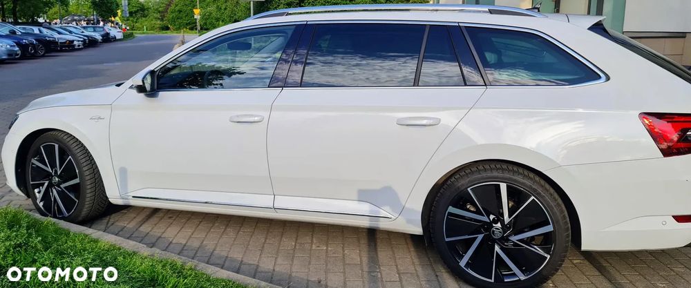 Skoda Superb 2.0 TDI SCR L&K DSG - 15