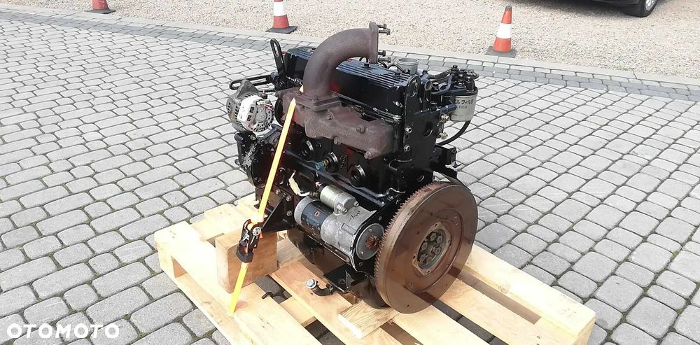 SILNIK YANMAR 4TNE98 51,5 kW 12 600 zł netto - 7