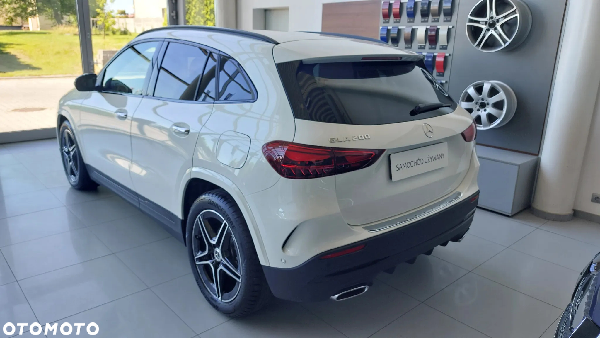 Mercedes-Benz GLA 200 AMG Line - 6