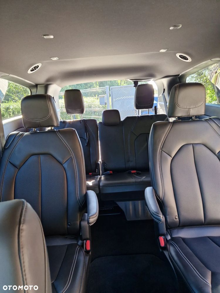 Chrysler Pacifica - 18