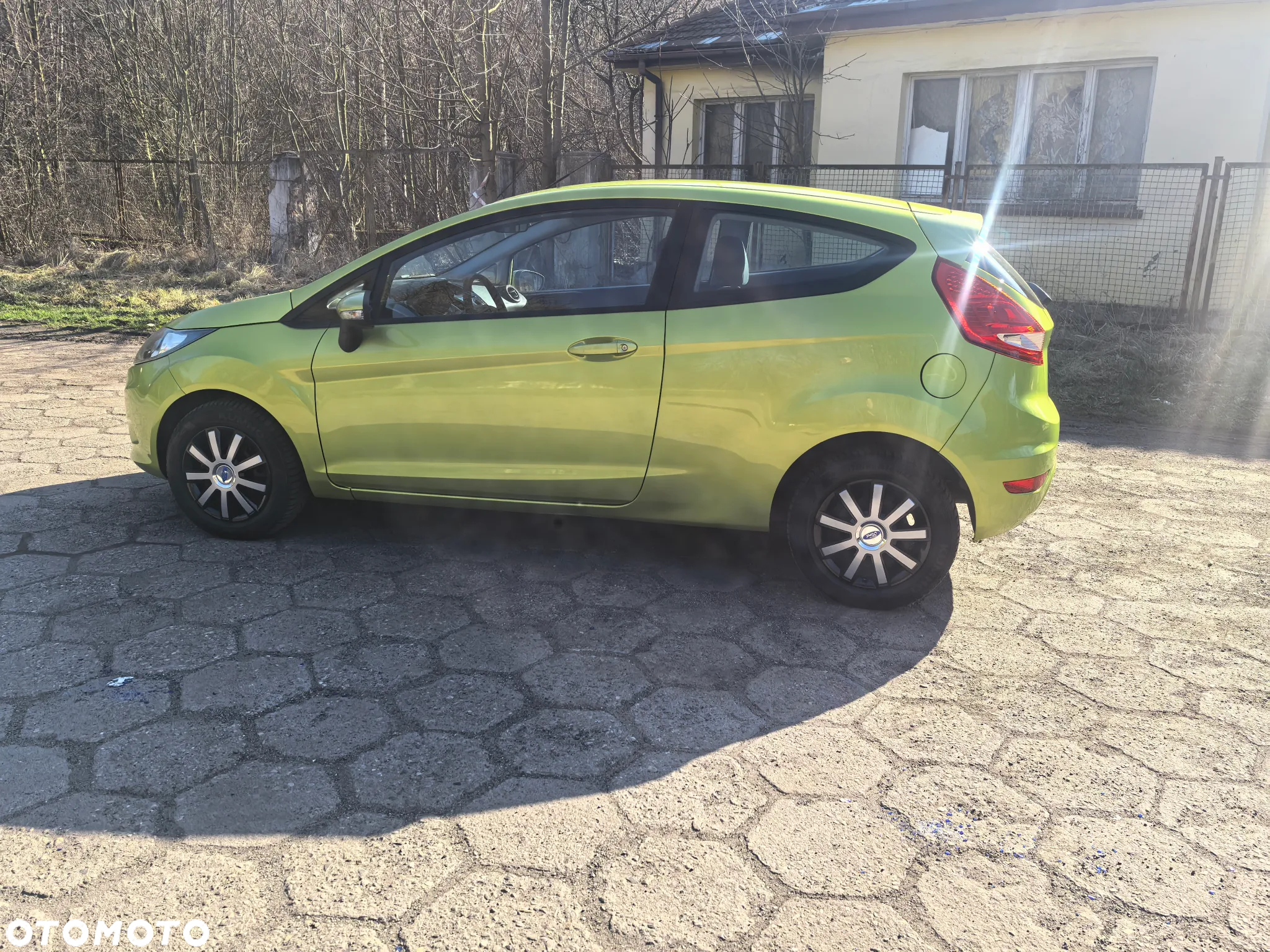 Ford Fiesta - 10