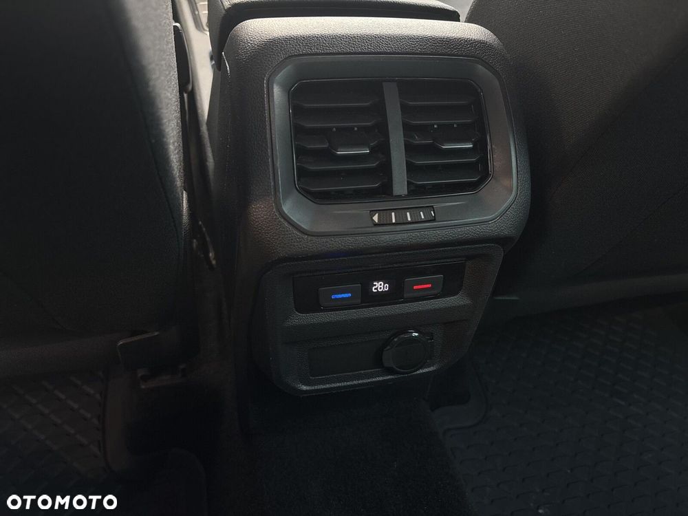 Volkswagen Tiguan 2.0 TDI SCR 4Mot Elegance DSG - 19